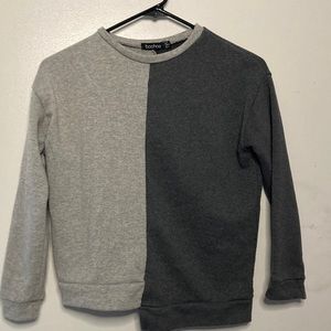 Two toned grey sweater